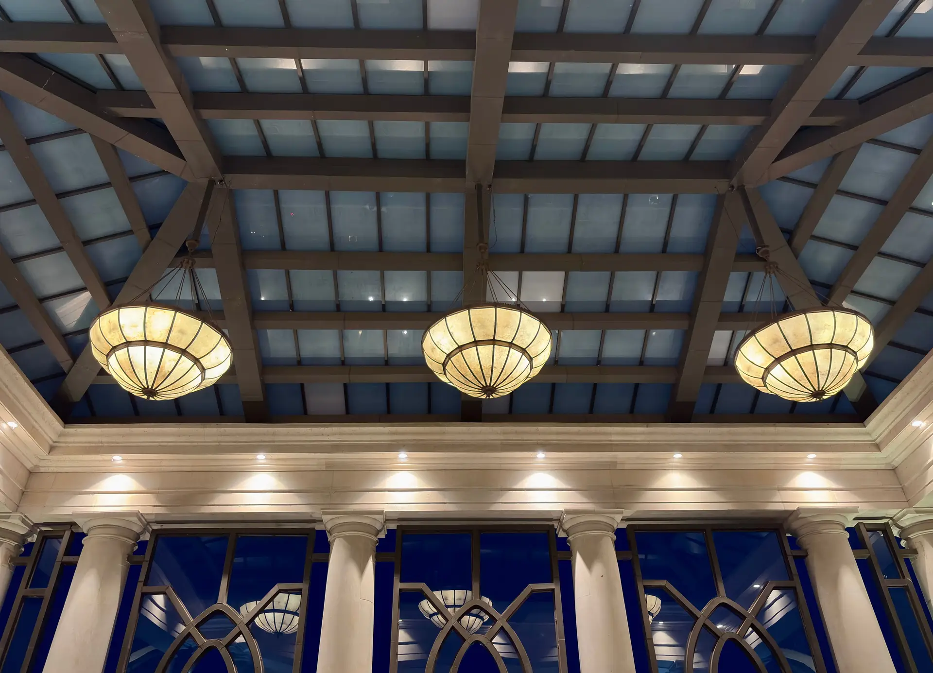 Darquessa Crest Hotel Lobby